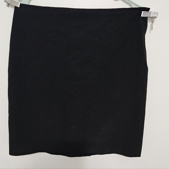LOFT Dresses & Skirts - Ann Taylor Loft Classic Black Lined Straight Pencil Skirt Size 12P